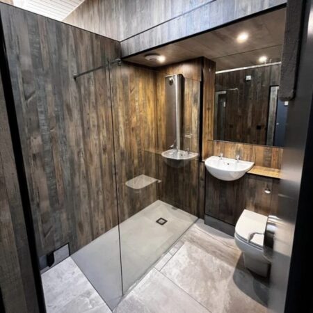 05B36168-61FA-411E-BCD5-59011BA6C034-1-600x600